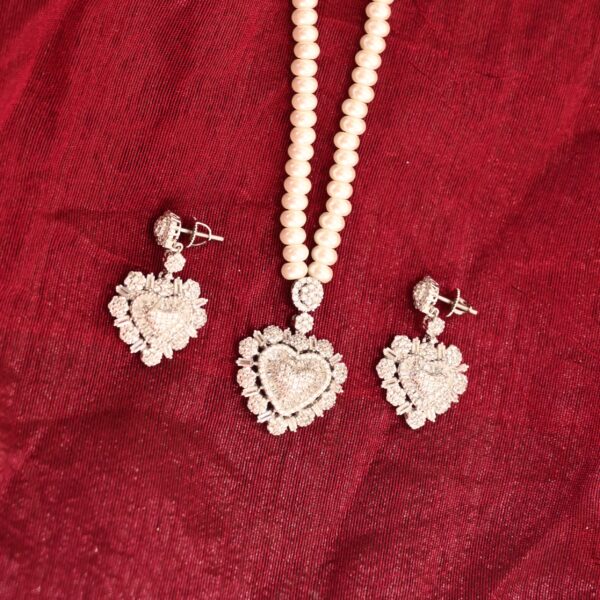 925 sterling silver Heart pendant set with pearl chain for girls and women's