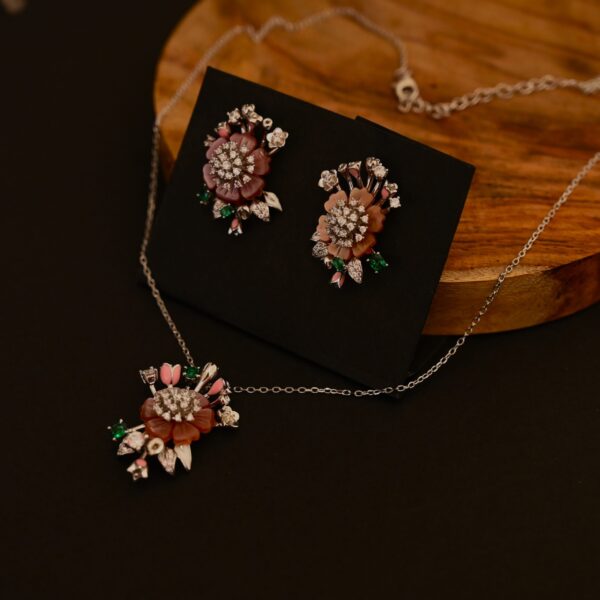 925 sterling silver mop mother of pearl floral pendant set for girls and womens