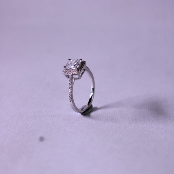 Silver Spark Classic Ring