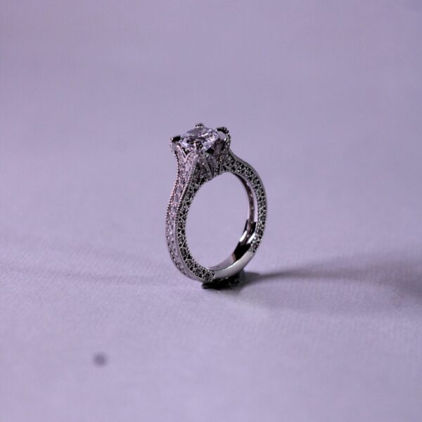 925 Sterling Silver solitaire Ring